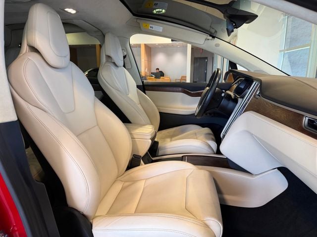 2017 Tesla Model X 100D AWD - 22995259 - 25