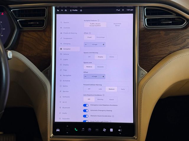 2017 Tesla Model X 100D AWD - 22995259 - 31