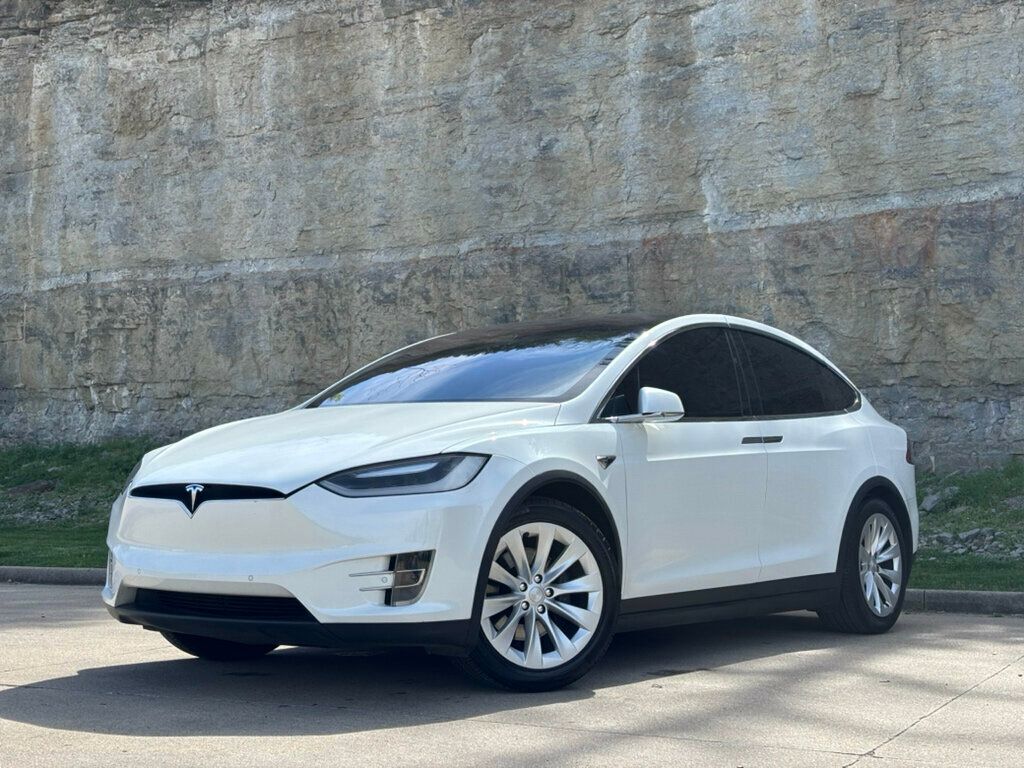 2017 Tesla Model X 2017 Tesla Model X 75D - 23002923 - 0