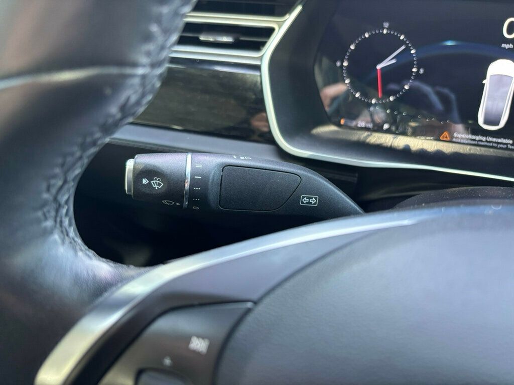 2017 Tesla Model X 2017 Tesla Model X 75D - 23002923 - 37