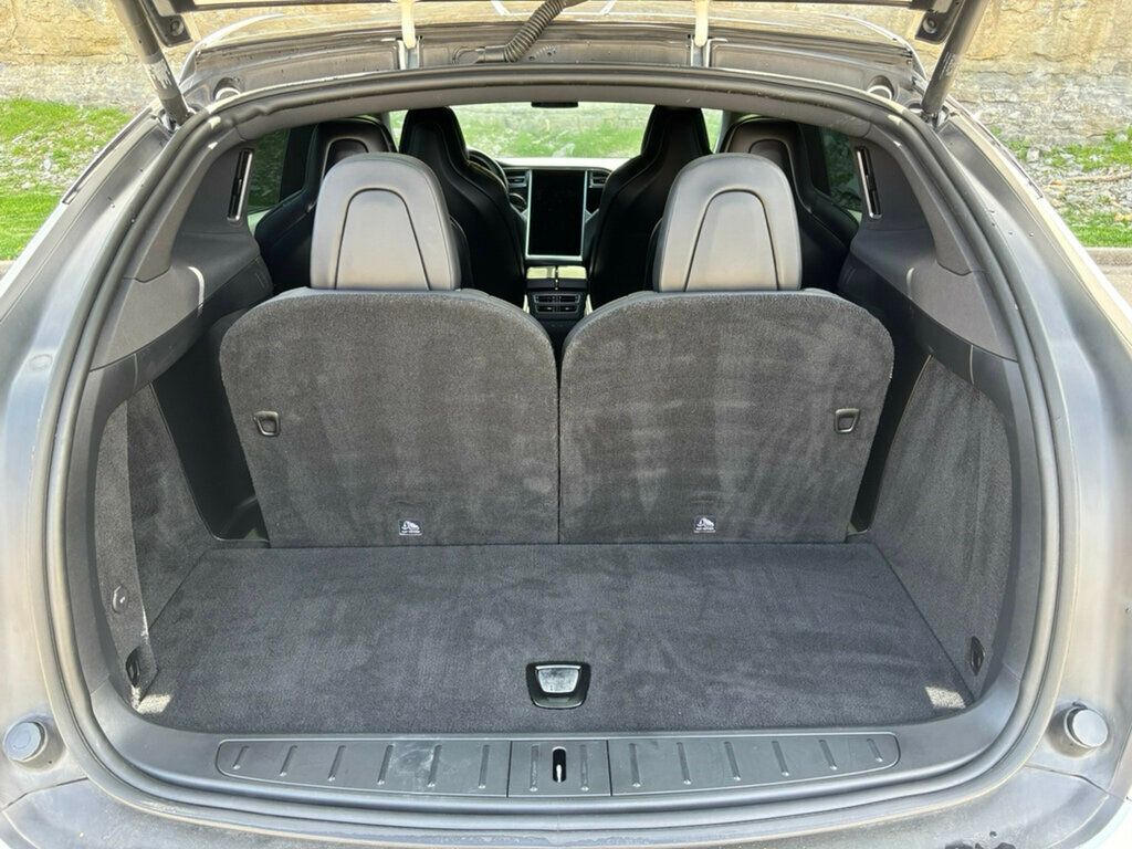 2017 Tesla Model X 2017 Tesla Model X 75D - 23002923 - 44