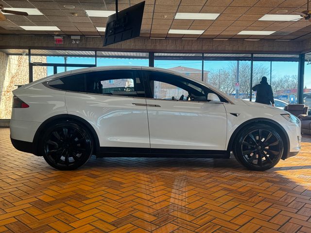 2017 Tesla Model X 75D AWD - 22972345 - 9