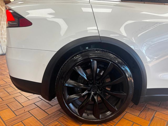 2017 Tesla Model X 75D AWD - 22972345 - 12