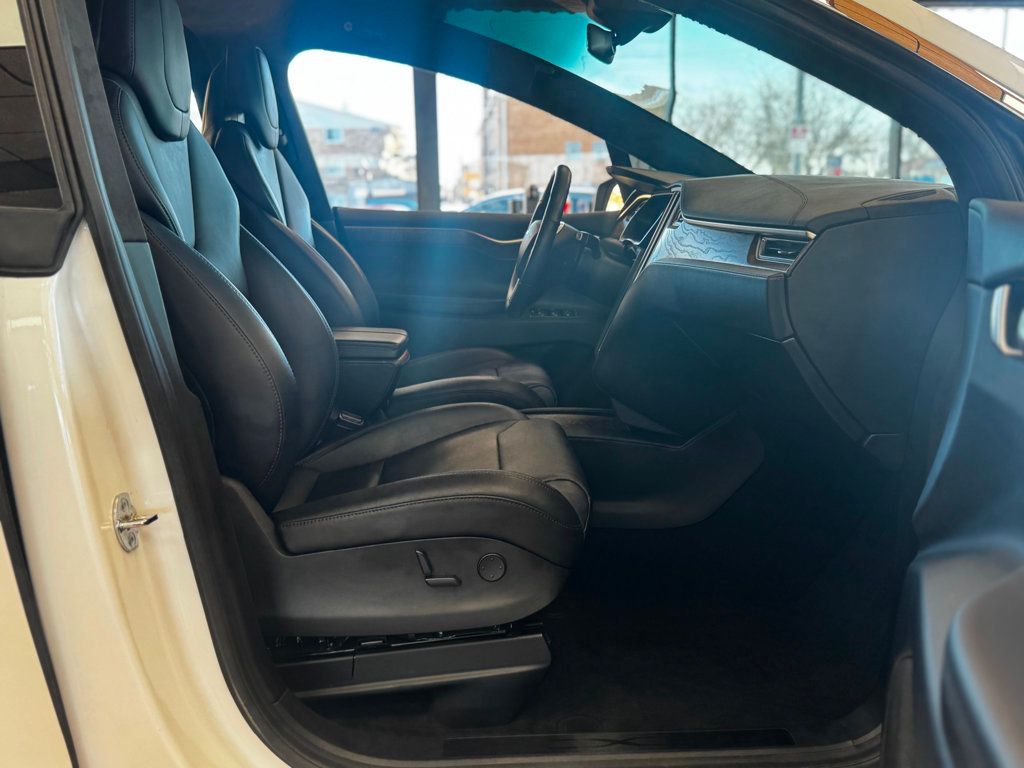 2017 Tesla Model X 75D AWD - 22972345 - 18