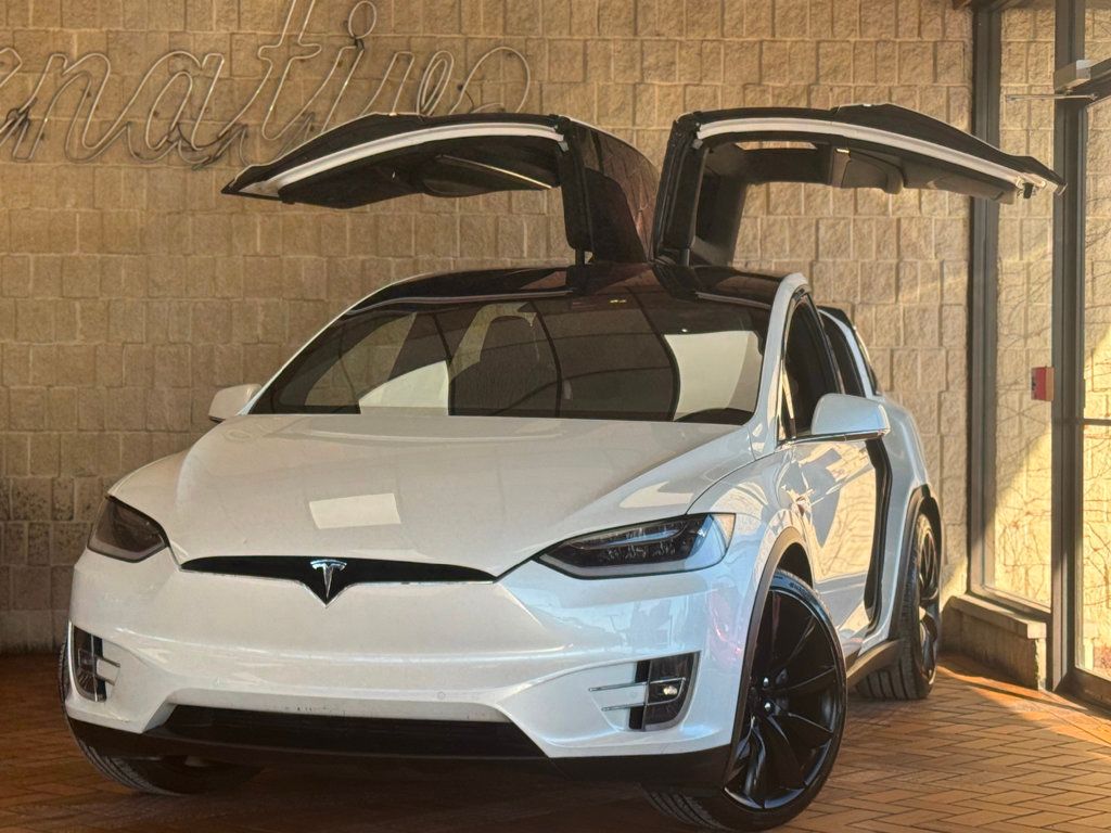 2017 Tesla Model X 75D AWD - 22972345 - 1
