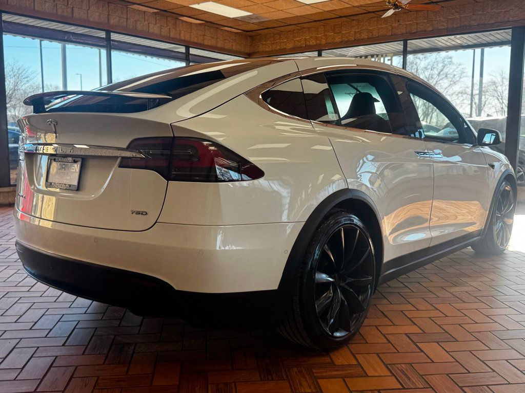 2017 Tesla Model X 75D AWD - 22972345 - 8
