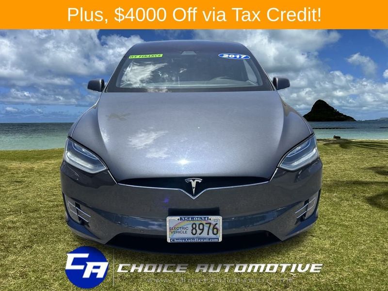 2017 Tesla Model X 75D photo 9