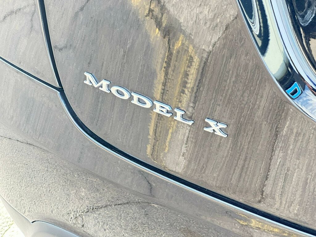 2017 Tesla Model X 75D AWD - 22356373 - 43
