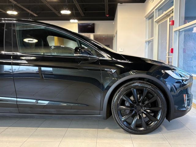 2017 Tesla Model X 75D AWD - 22962462 - 13