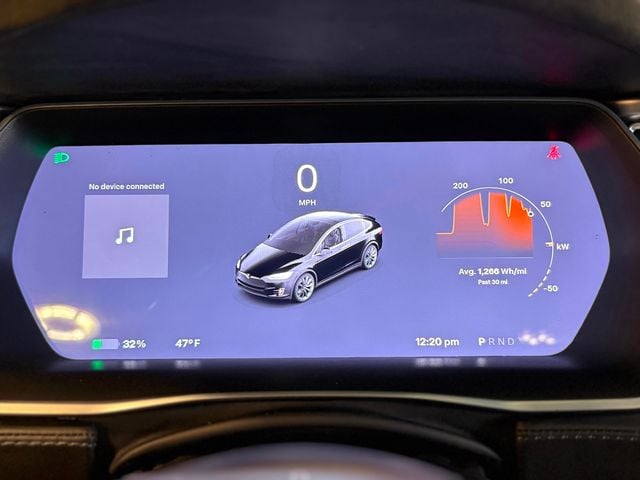 2017 Tesla Model X 75D AWD - 22962462 - 29