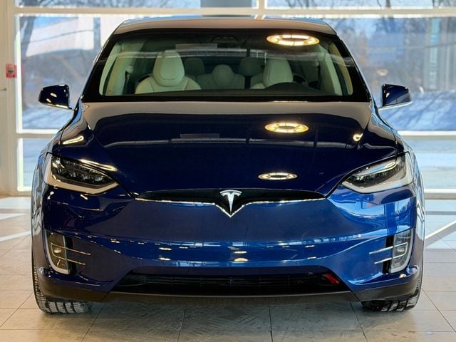 2017 Tesla Model X 75D AWD - 22977768 - 2