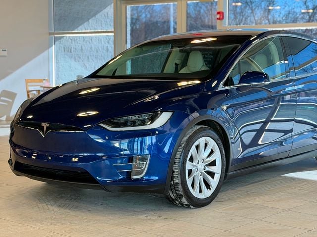 2017 Tesla Model X 75D AWD - 22977768 - 3