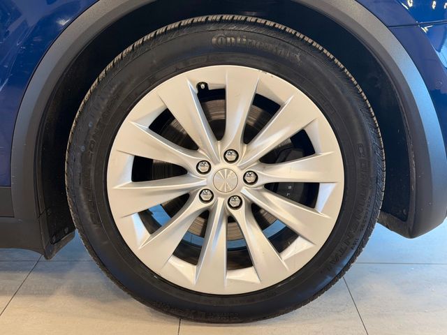 2017 Tesla Model X 75D AWD - 22977768 - 40