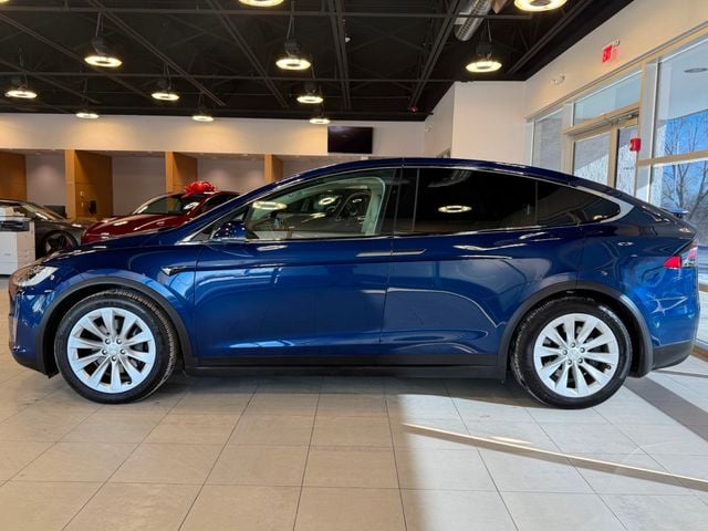 2017 Tesla Model X 75D AWD - 22977768 - 7