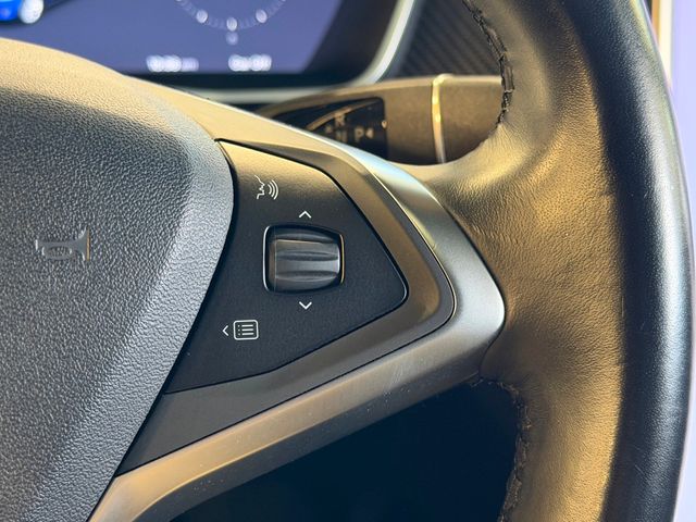 2017 Tesla Model X 75D AWD - 22988671 - 28