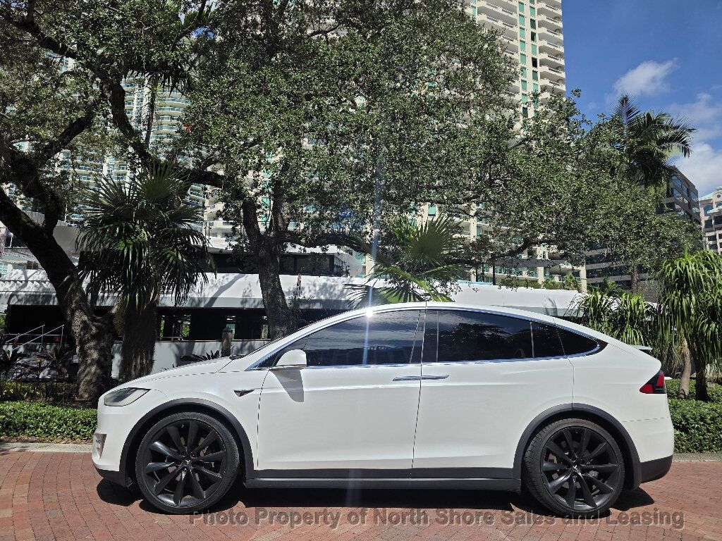 2017 Tesla Model X 75D AWD - 23075039 - 18
