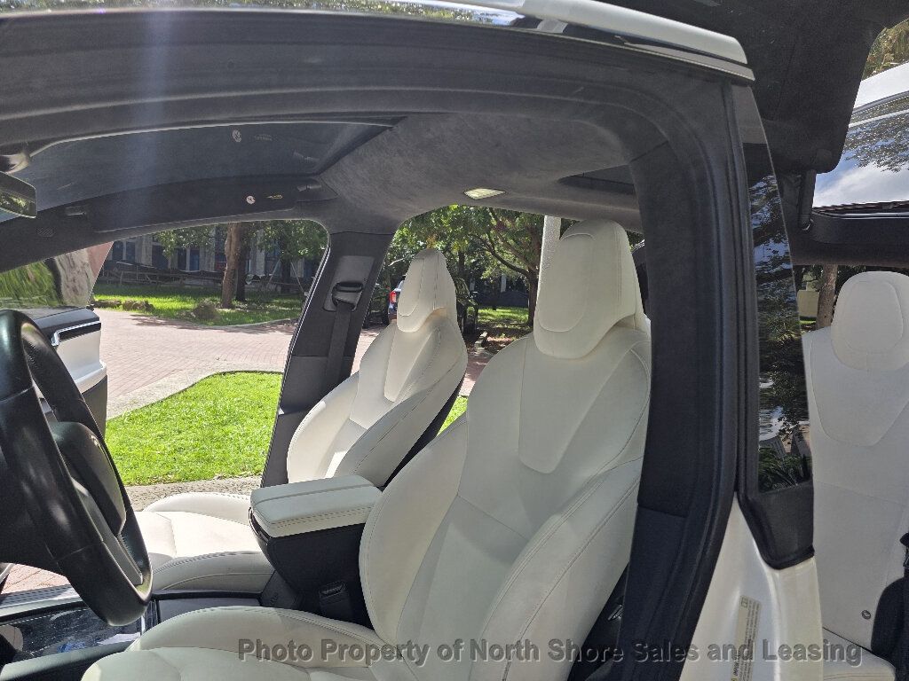 2017 Tesla Model X 75D AWD - 23075039 - 28
