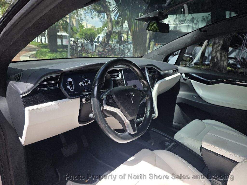 2017 Tesla Model X 75D AWD - 23075039 - 39