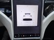 2017 Tesla Model X 75D AWD - 23075039 - 41