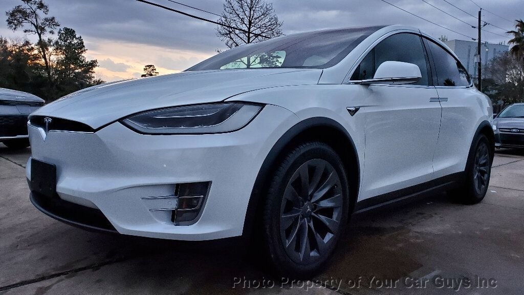 2017 Tesla Model X 75D AWD - 22763308 - 0