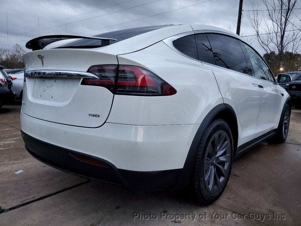 2017 Tesla Model X 75D AWD - 22763308 - 14