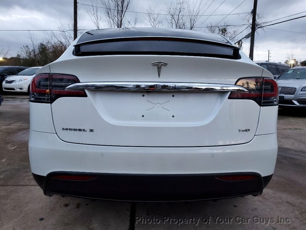 2017 Tesla Model X 75D AWD - 22763308 - 18