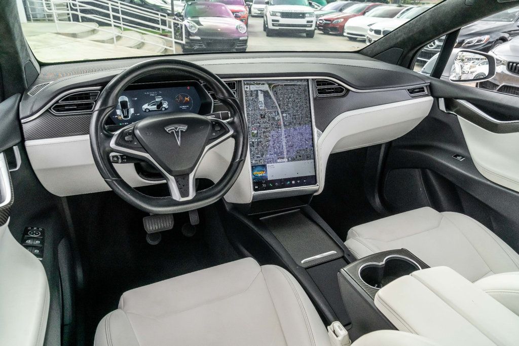 2017 Tesla Model X 75D AWD - 22388857 - 19