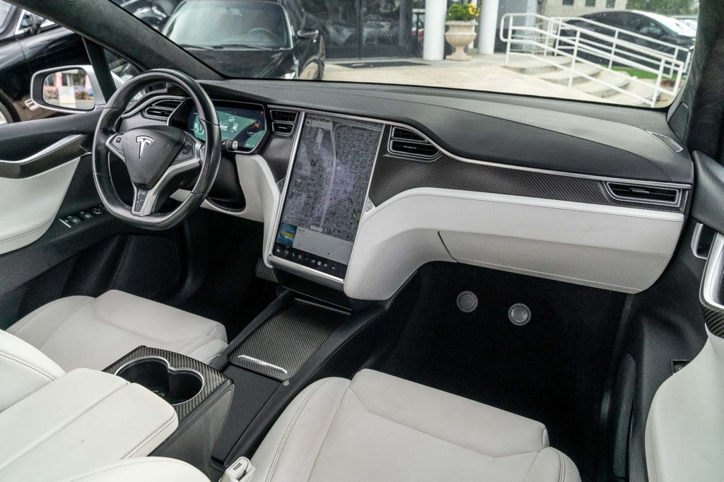 2017 Tesla Model X 75D AWD - 22388857 - 20