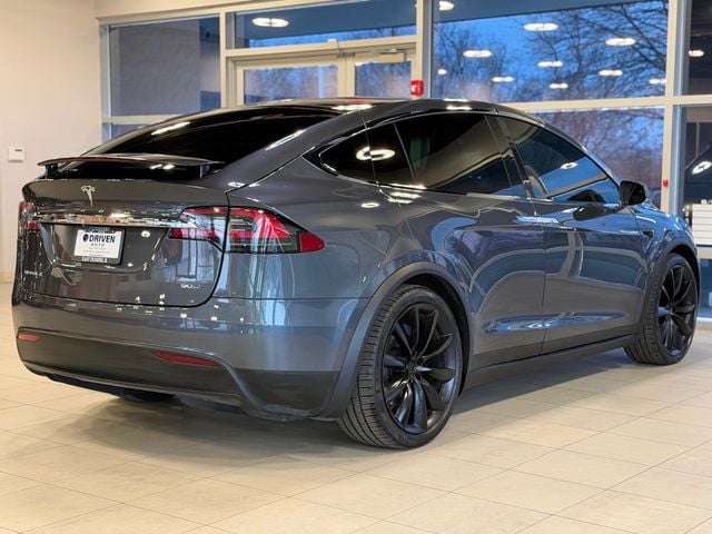 2017 Tesla Model X 90D AWD - 22988670 - 12