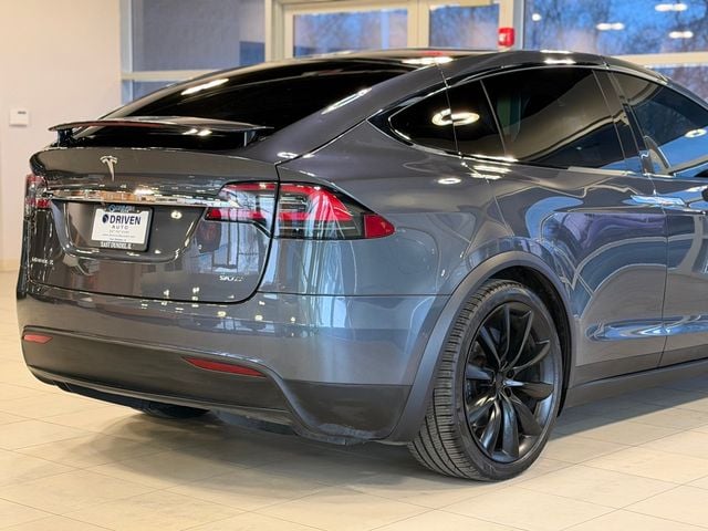 2017 Tesla Model X 90D AWD - 22988670 - 13