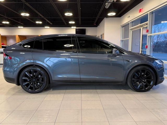 2017 Tesla Model X 90D AWD - 22988670 - 15