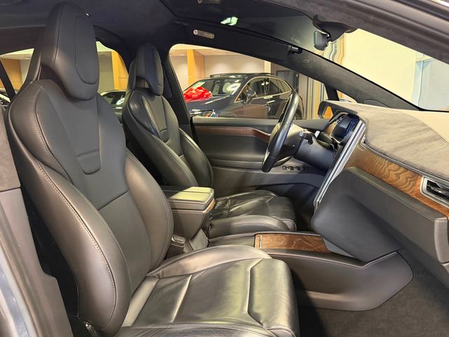 2017 Tesla Model X 90D AWD - 22988670 - 25