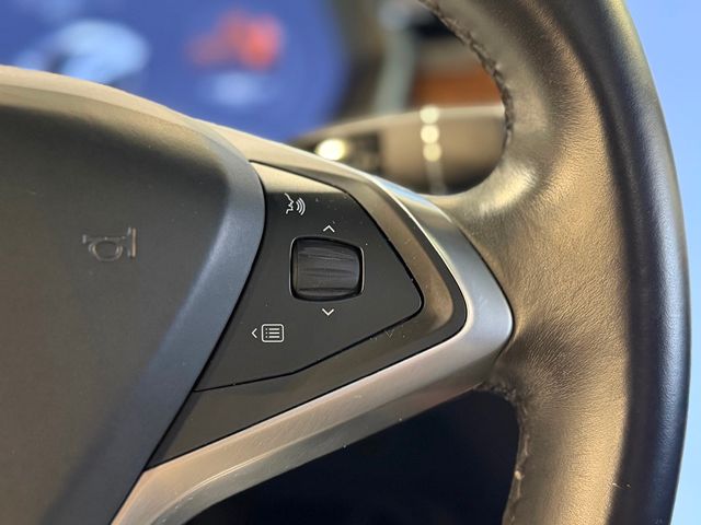 2017 Tesla Model X 90D AWD - 22988670 - 26