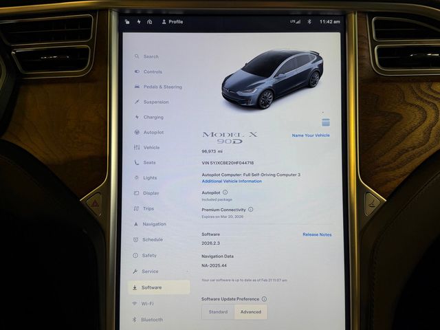 2017 Tesla Model X 90D AWD - 22988670 - 33