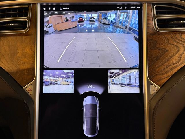 2017 Tesla Model X 90D AWD - 22988670 - 36