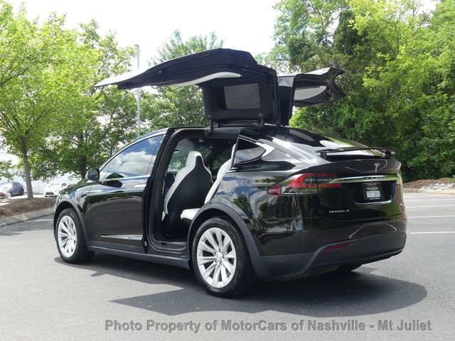 2017 Tesla Model X 90D AWD - 22983572 - 19