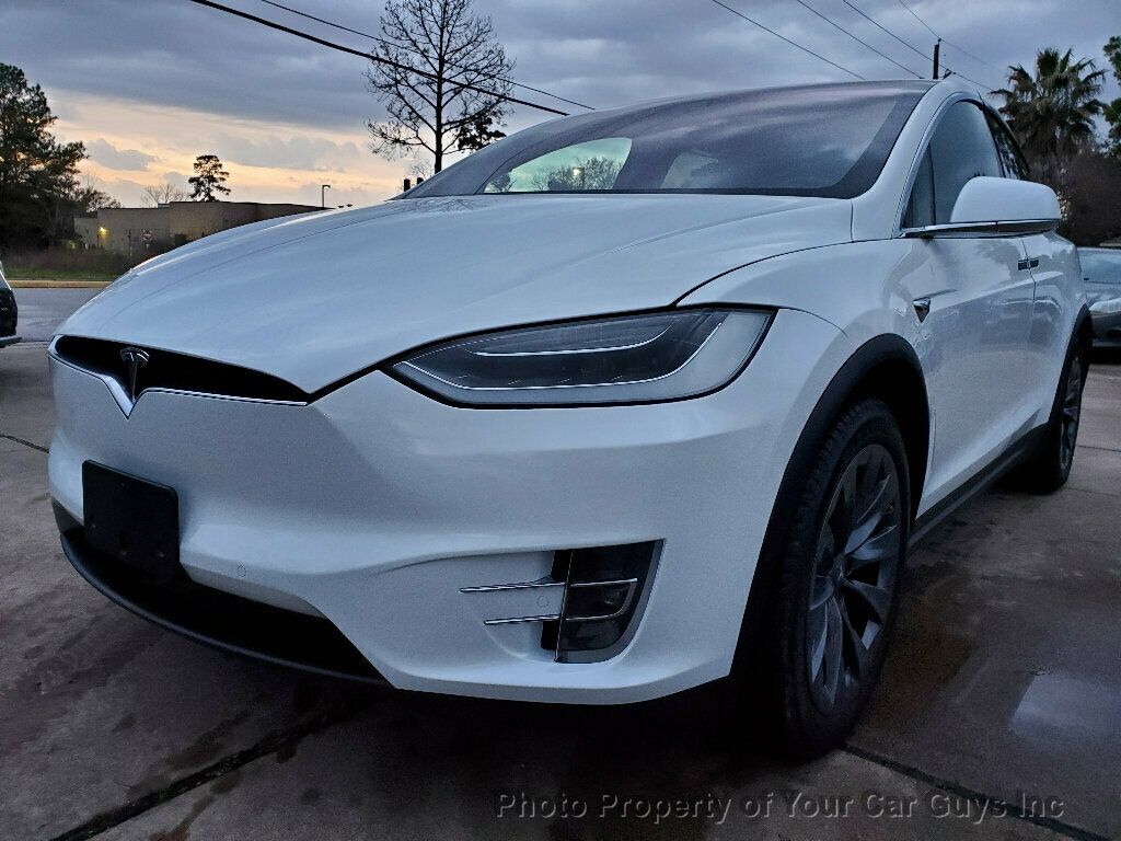 2017 Tesla Model X 75D photo 2