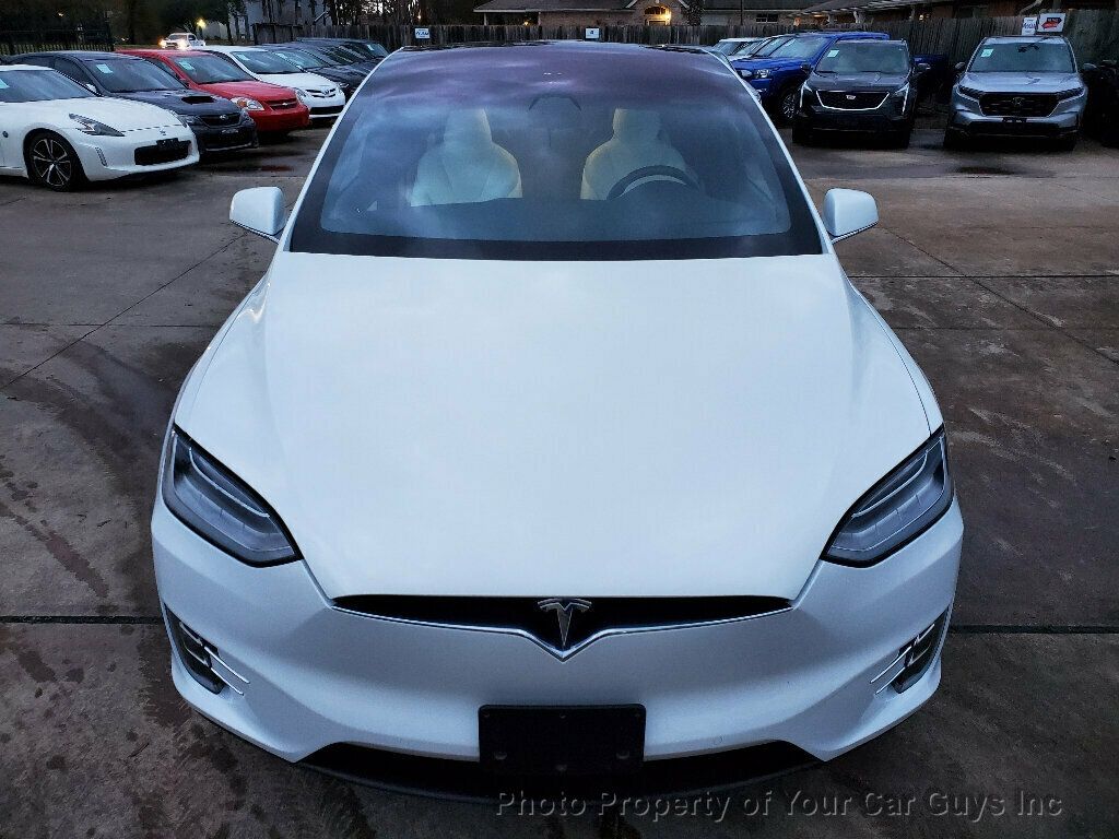 2017 Tesla Model X 75D photo 5