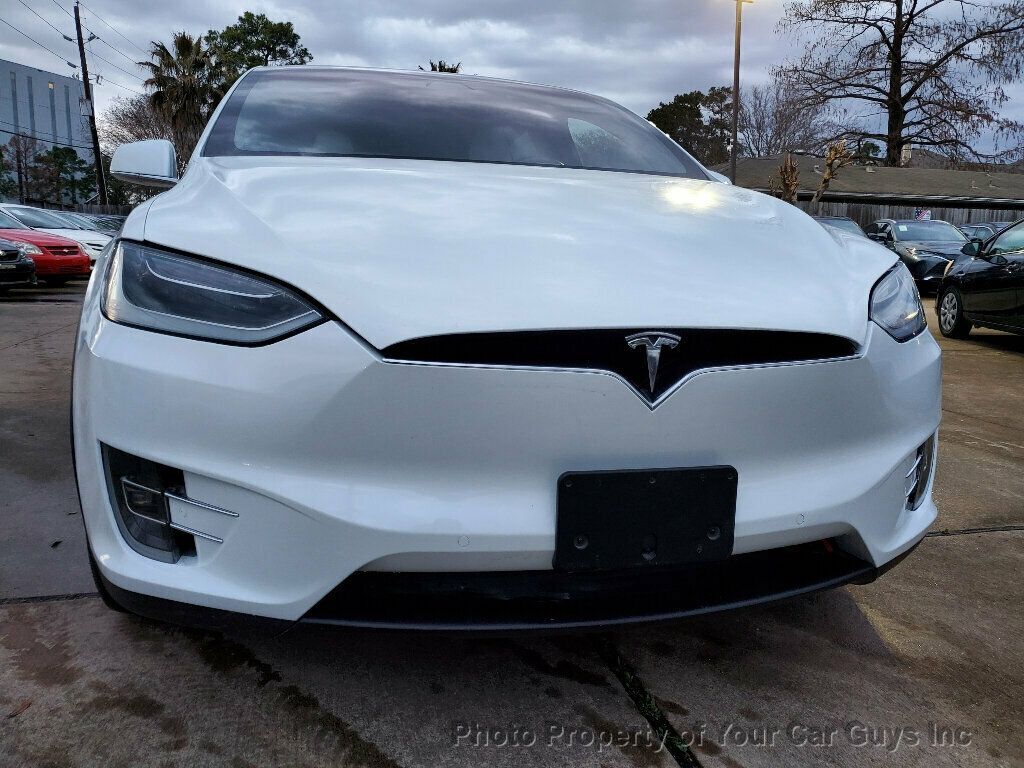 2017 Tesla Model X 75D photo 7