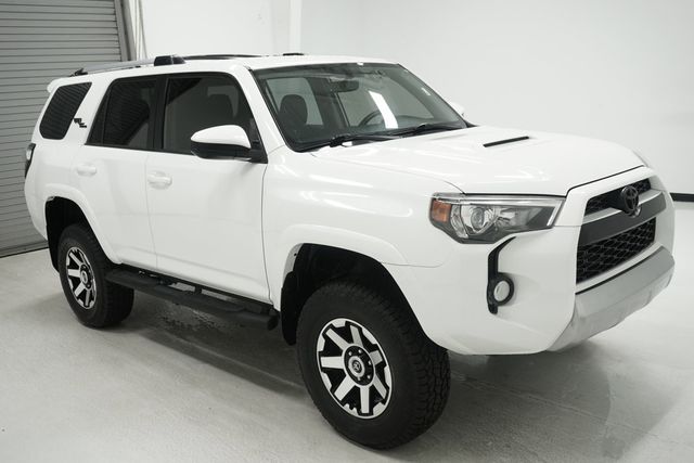 2017 Toyota 4Runner  - 23017134 - 2