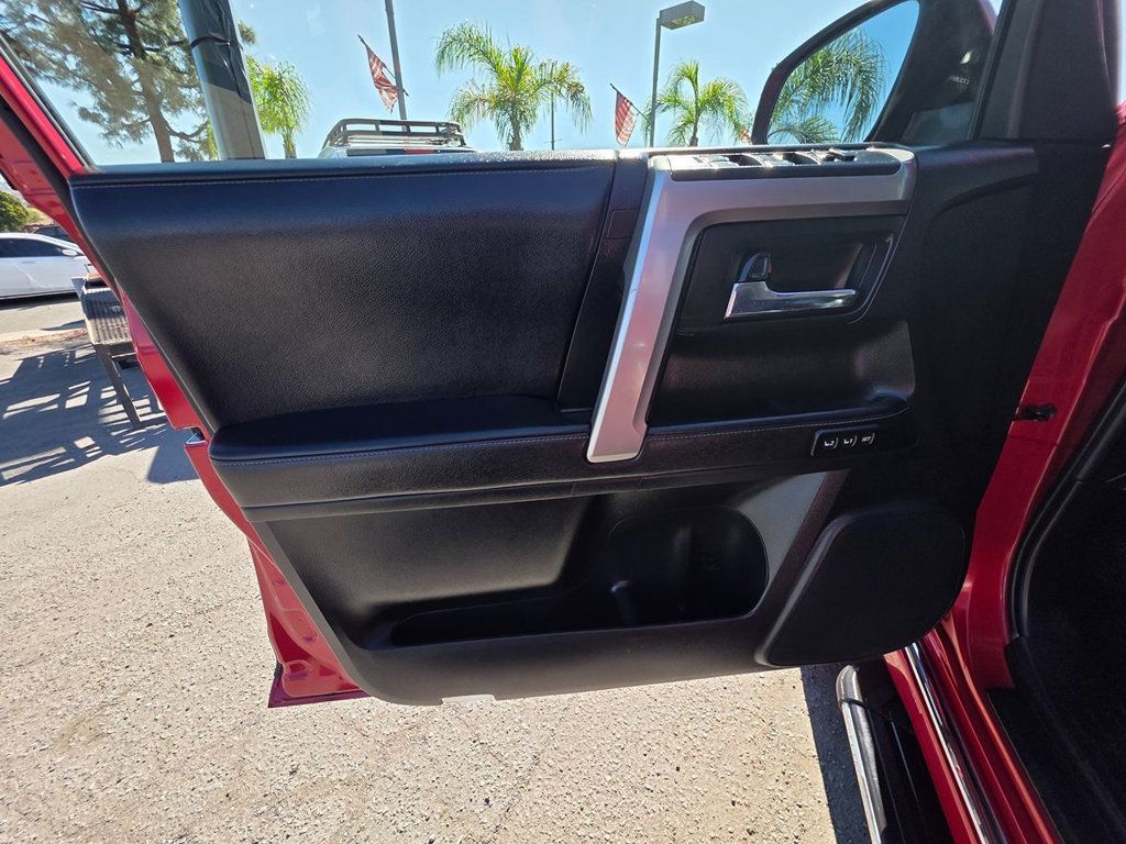 2017 Toyota 4Runner Limited 2WD - 22942135 - 9