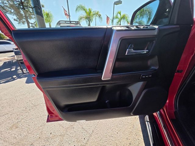 2017 Toyota 4Runner Limited 2WD - 22942135 - 9