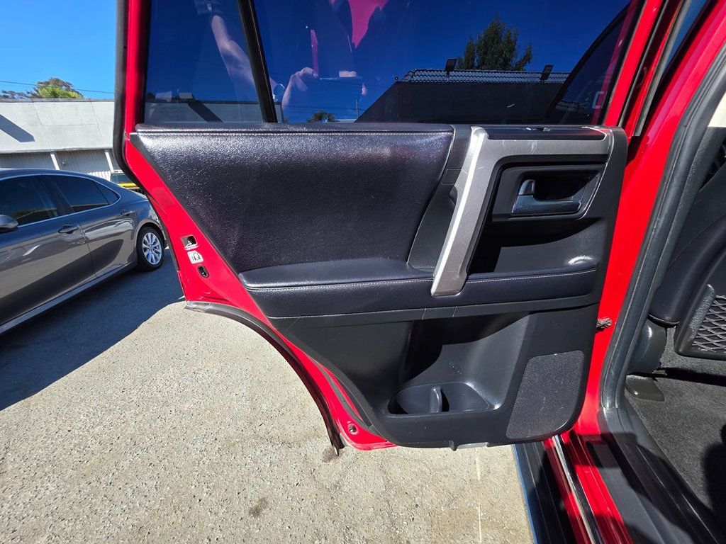 2017 Toyota 4Runner Limited 2WD - 22942135 - 21