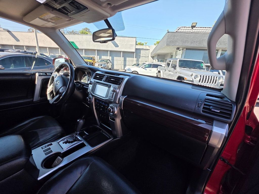 2017 Toyota 4Runner Limited 2WD - 22942135 - 25