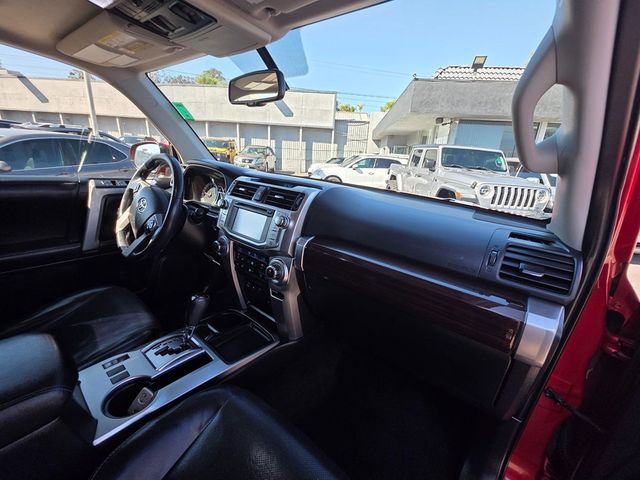 2017 Toyota 4Runner Limited 2WD - 22942135 - 25