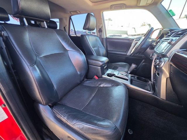 2017 Toyota 4Runner Limited 2WD - 22942135 - 26