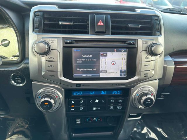 2017 Toyota 4Runner Limited 4WD - 22945878 - 40