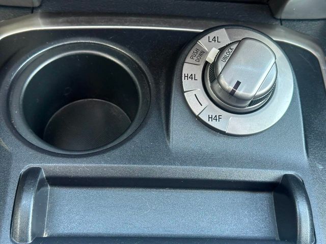 2017 Toyota 4Runner Limited 4WD - 22945878 - 45