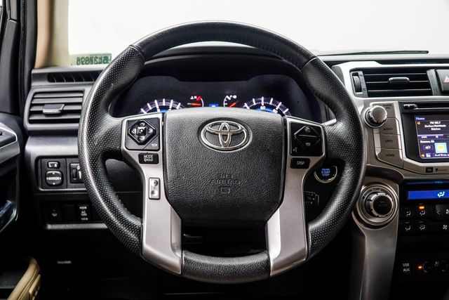 2017 Toyota 4Runner Limited 4WD - 22943521 - 16