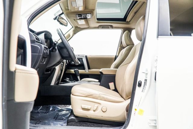 2017 Toyota 4Runner Limited 4WD - 22943521 - 33